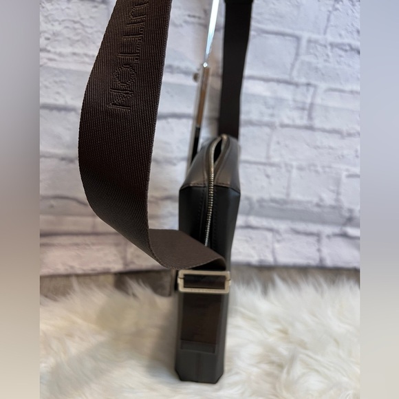 NEW ARRIVAL Louis Vuitton Bobby Shoulder Bag M46520 Monogram Glacé Crossbody - Picture 3 of 16